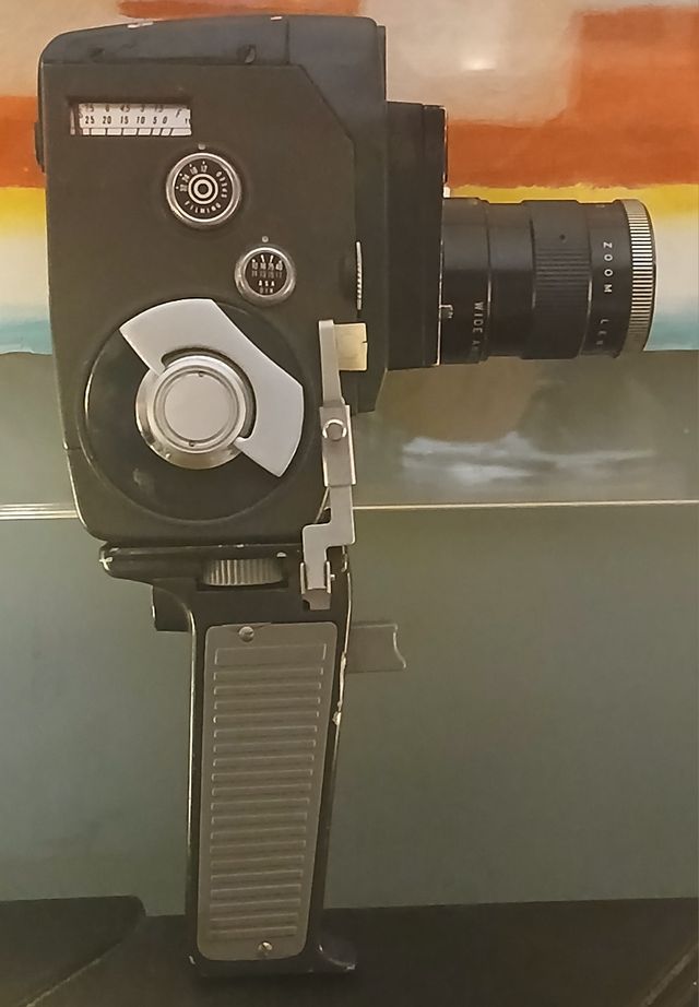 Cinepresa 60s Jelco Zoom Eight 77 funzionante 