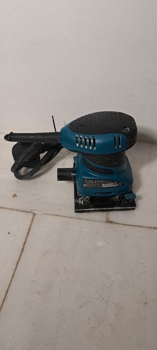 Makita lijadora 