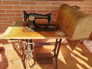 Máquina de coser singer