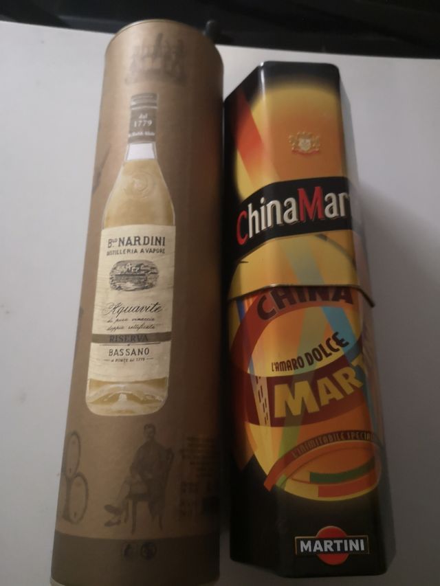 Contenitori per bottiglie di liquori