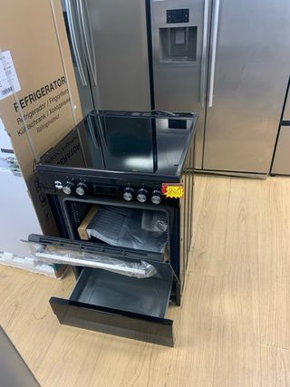 horno Placa Vitrocerámica BEKO FSM6730SBCS