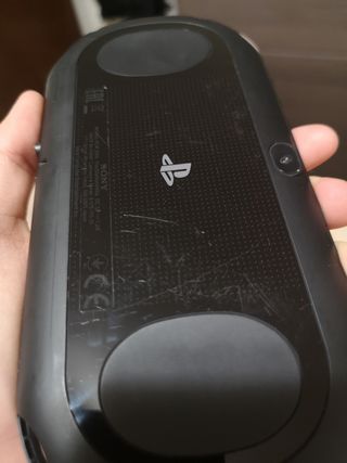 Psvita slim con caja *LEER*