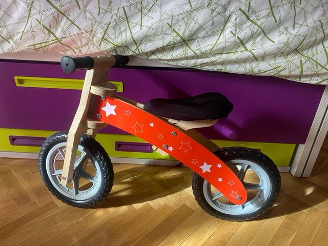 Bicicleta infantil de madera