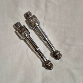 Ejes de pedal SR