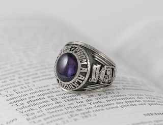 Anillo Josten's de graduación Universidad Química
