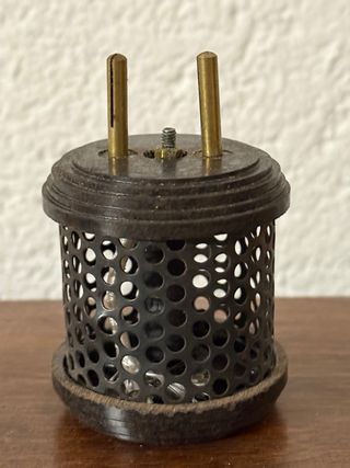 SELECTOR DE VOLTAJE ANTIGUO