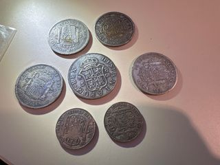Lote 7 monedas replica diferentes años 