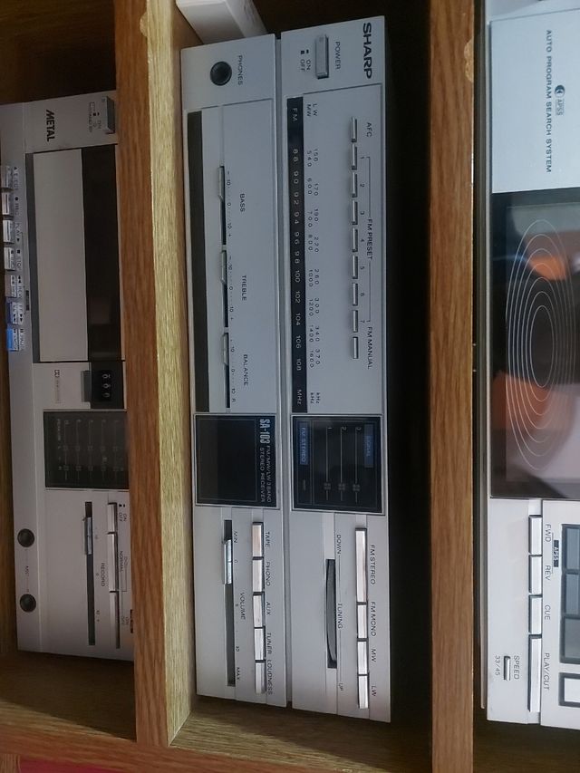 Equipo música Sharp vintage