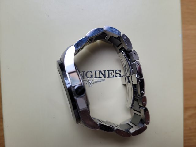 Reloj Longines Conquest (41mm, bisel cerámico)