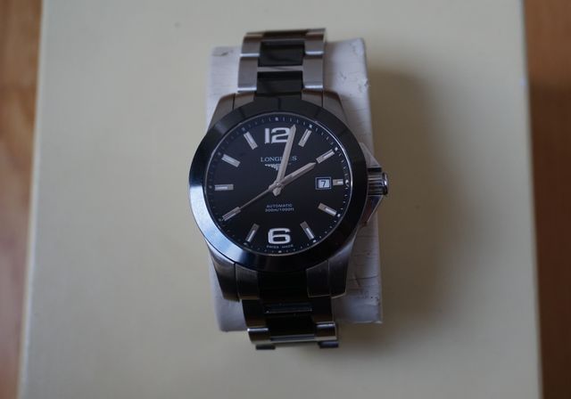 Reloj Longines Conquest (41mm, bisel cerámico)