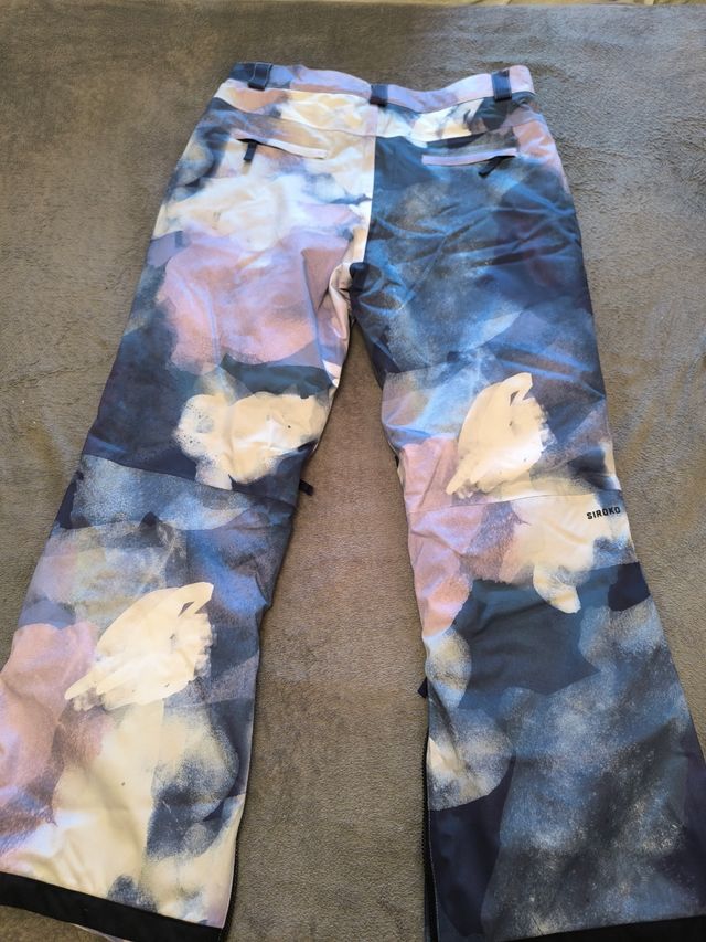 Chaqueta y pantalón snowboard