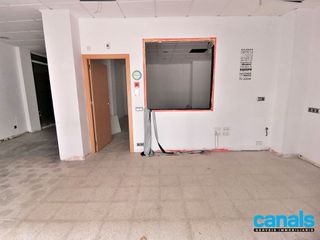 Local comercial en venta en Serraparera en Cerdanyola del Vallès