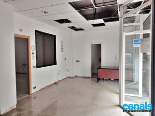 Local comercial en venta en Serraparera en Cerdanyola del Vallès