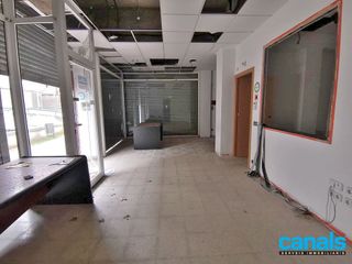 Local comercial en venta en Serraparera en Cerdanyola del Vallès