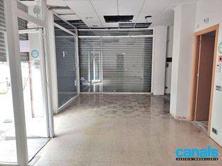 Local comercial en venta en Serraparera en Cerdanyola del Vallès