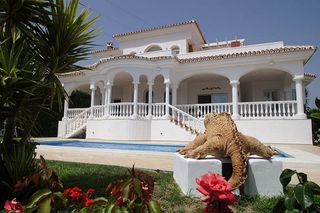 Chalet en alquiler en Riviera del Sol en Mijas