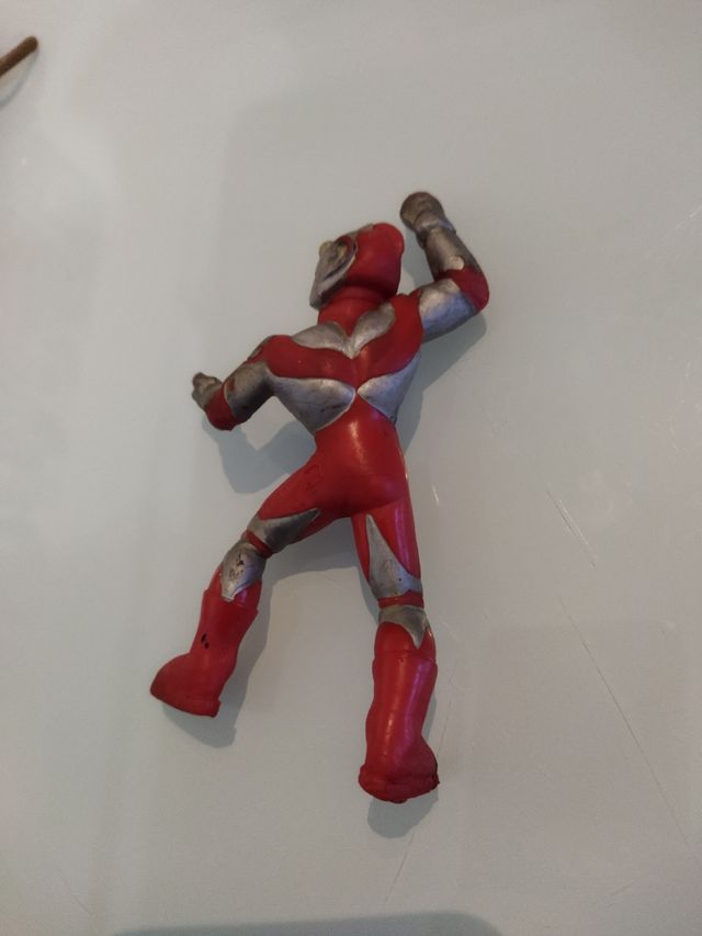 Ultraman Yolanda comansi 1988