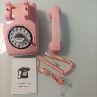 Telefono fisso in stile retró