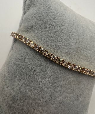 Pulsera riviere de oro de 18 kt con diamantes 4.00