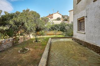 Chalet en venta en Centro en Roda de Barà