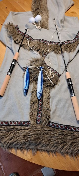 Disfraz de Esquimal mujer y accesorios.