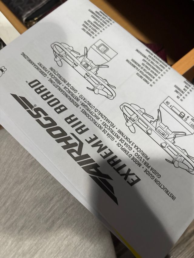 Muñeco drong volador con mando