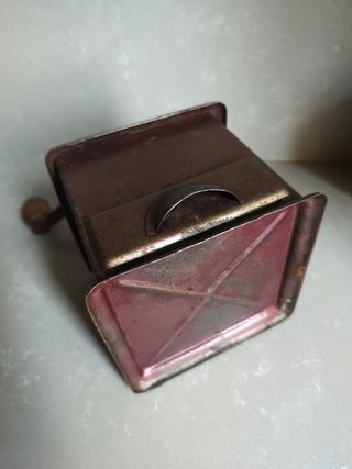 Molinillo café antiguo