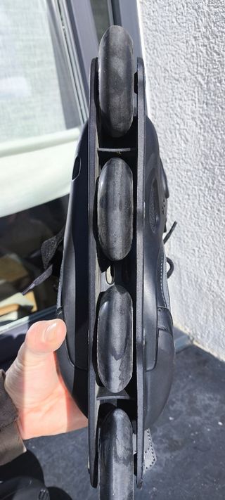 Patines en linea y regalo casco