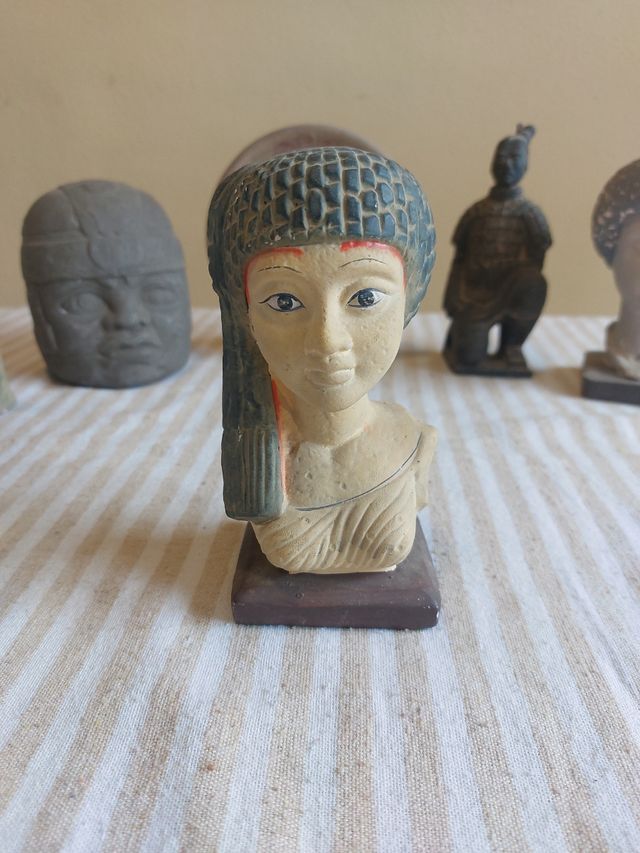 Decoración. 6 figuras.