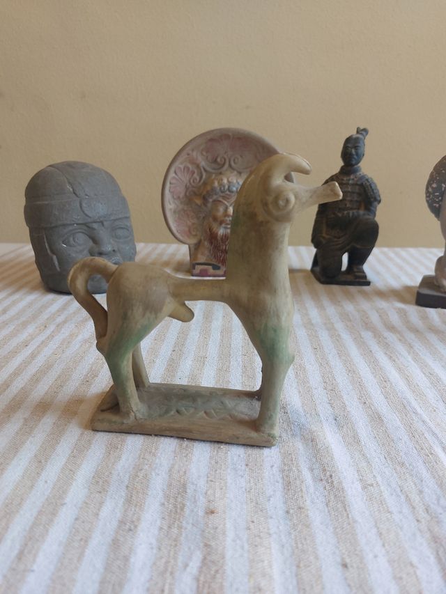 Decoración. 6 figuras.