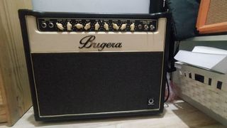 Bugera v22 infinium