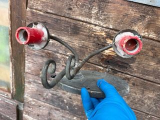 Lampada da muro antica in ottone