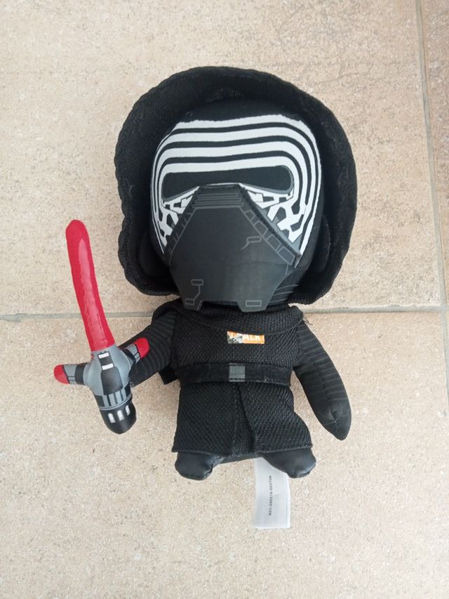 Peluche Kai Lo Ren Star Wars