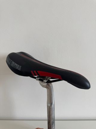 Sella bici da corsa con reggisella 27