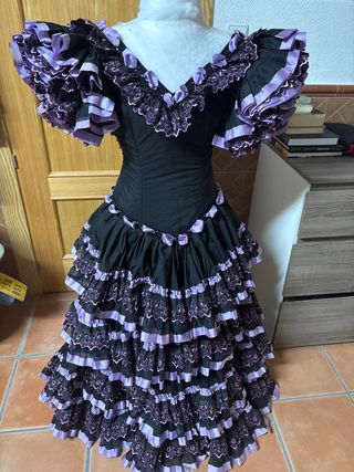 Vestifo gitana antiguo