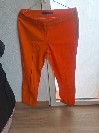 Pantalón zara