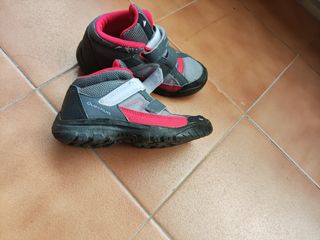 Botas montaña niña 