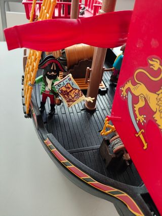 Barco pirata Playmobil