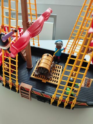 Barco pirata Playmobil
