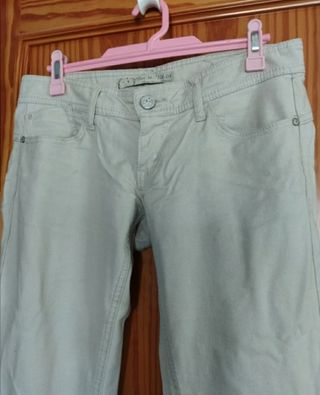 Stradivarius S