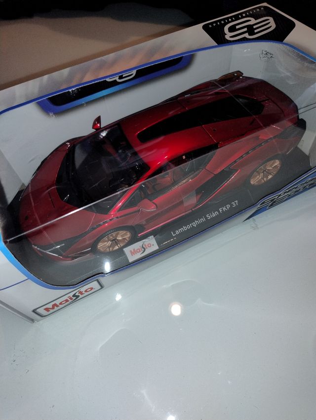 Lamborghini Sián FKP 37