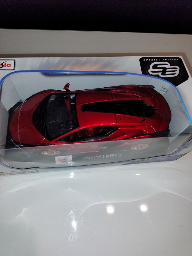 Lamborghini Sián FKP 37