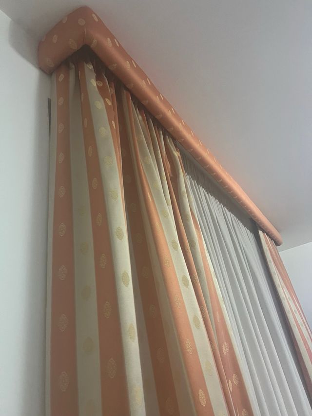 Cadute per tenda con riloga imbottita