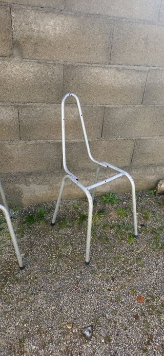 Estrotura de cadeiras para restauro