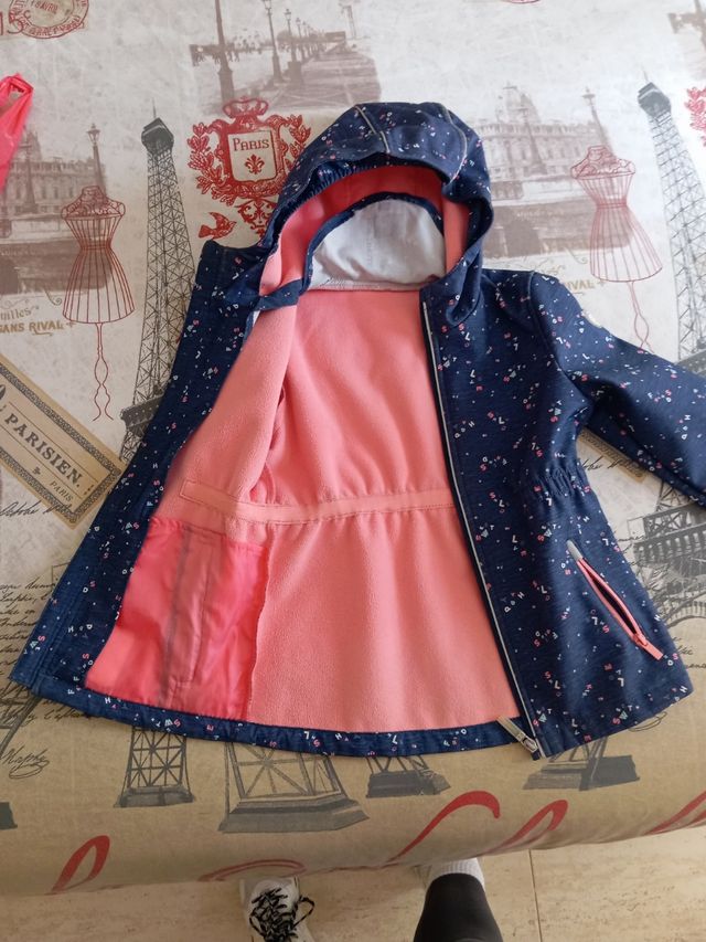 Chaqueta niña himpermeable 6-7 años