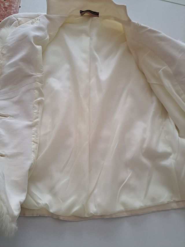 Jaquetita vestir ribeteada con piel de conejo nat.