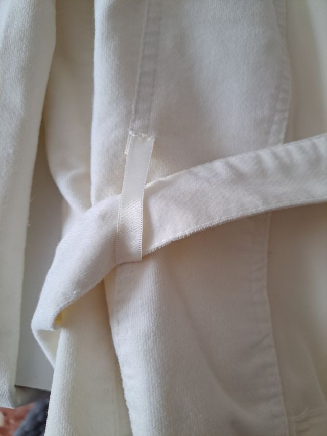 Jaquetita vestir ribeteada con piel de conejo nat.