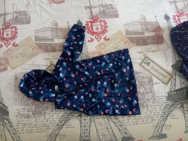 Chaqueta cortavientos niña 4-5 años