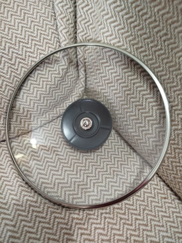 Tapa de olla o sartén de 20 cm diámetro