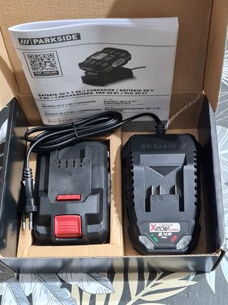 Cargador y batería 20v, 2Ah 
